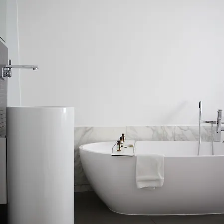 Quatorze Готель Кольмар