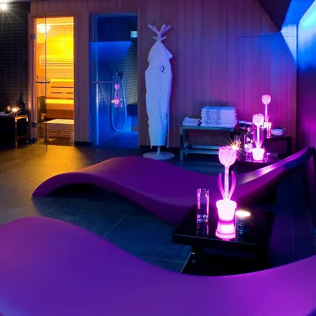 Quatorze 4* Кольмар