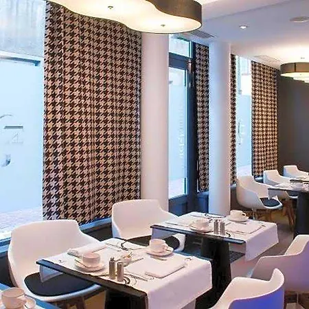 Hotel Quatorze 4*